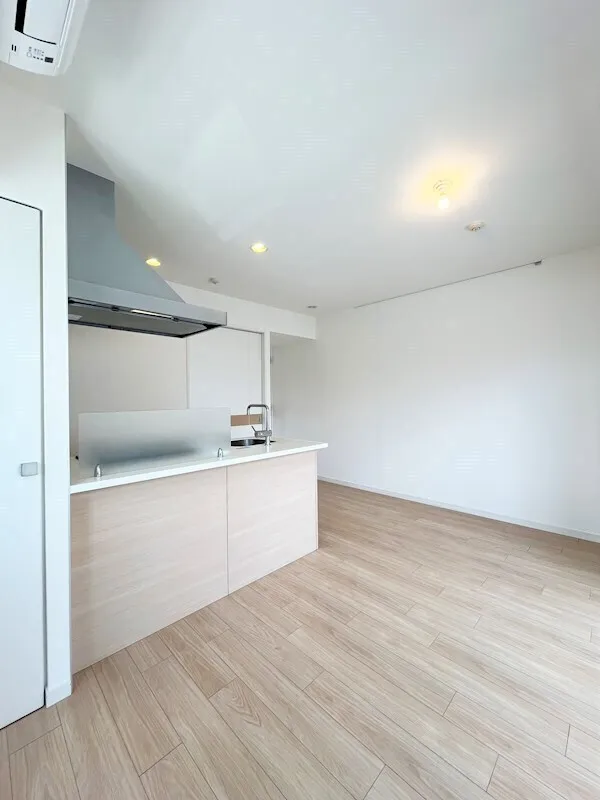 Residia Sasazuka II - Interior - ["Flooring", "Floor", "Wood"]