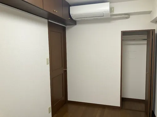 Lions Garden Senkawa - Interior - ["Wood", "Flooring", "Floor"]