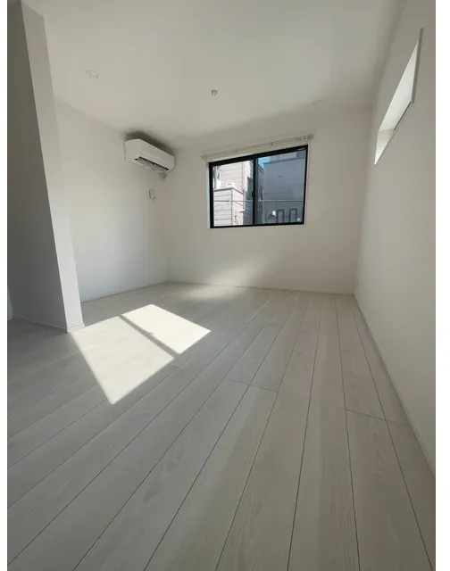 Kolet Oshima #07 - Interior - ["Flooring", "Wood", "Floor"]