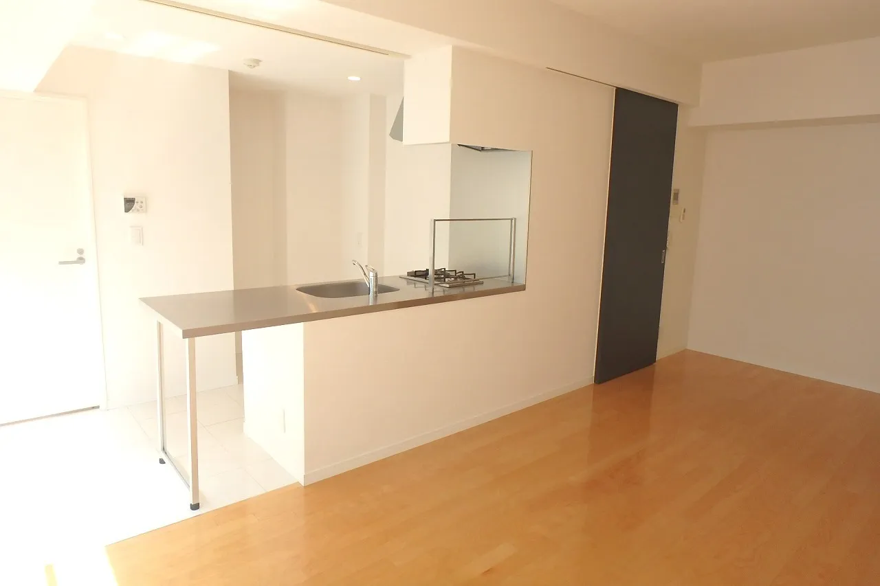 Will Terrace Kachidoki - Interior - ["Building", "Cabinetry", "Wood"]