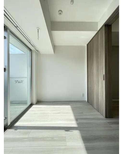 Stylio Kamata West - Interior - ["Flooring", "Floor", "Wood"]