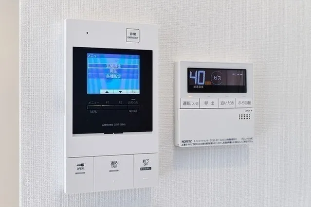 Gran Casa Oku - Interior - ["Electronic device", "Technology", "Electronics"]