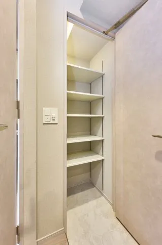 Proud Flat Nishikamata - Interior - ["Wood", "Flooring", "Floor"]