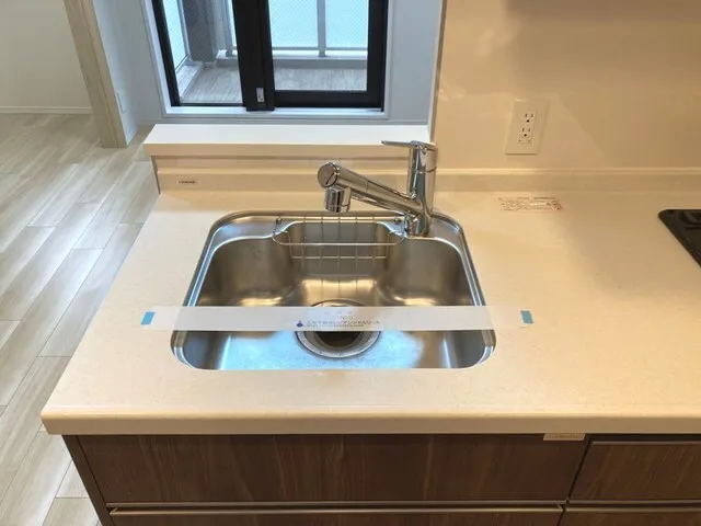 Will Terrace Itabashi - Interior - ["Brown", "Tap", "Kitchen sink"]