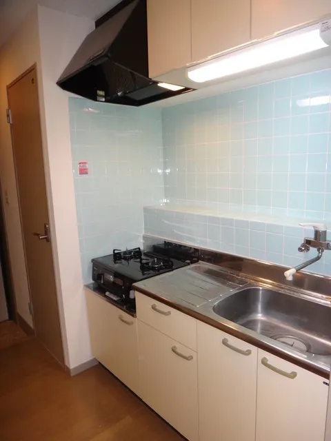 MY Heights Hongo - Interior - ["Kitchen", "Kitchen Appliance", "Major appliance"]