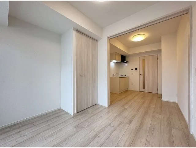 Due Oku - Interior - ["Flooring", "Apartment", "Floor"]
