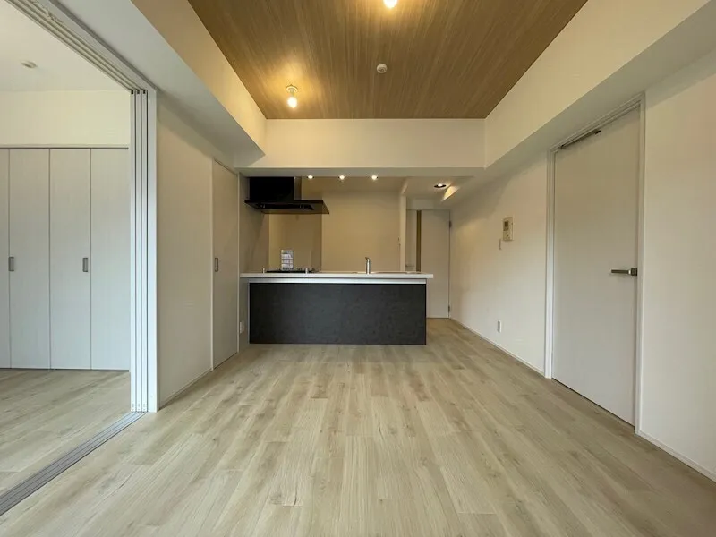Residia Ryogoku - Interior - ["Flooring", "Floor", "Wood"]