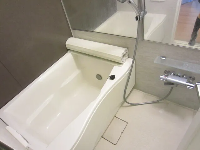 Comforia Ikebukuro DEUX - Interior - ["Plumbing fixture", "Bathtub", "Bathroom"]