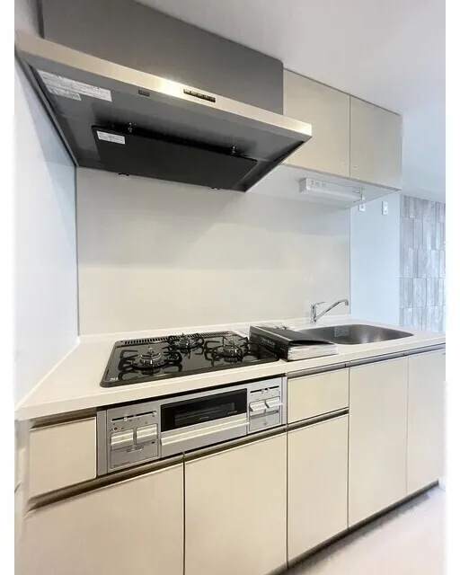 Comforia Liv Minamisunamachi East - Interior - ["Kitchen Appliance", "Kitchen", "Major appliance"]