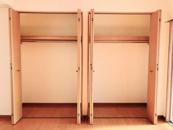 TS Omori Heim - Interior - ["Wood", "Door", "Brown"]