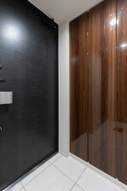 Millea Court Ginza Premier - Interior - ["Wall", "Wood", "Flooring"]
