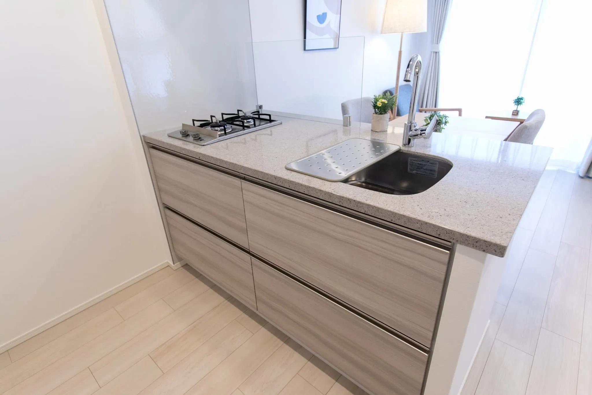 Hmlet Temma doshin - Interior - ["Kitchen", "Countertop", "Flooring"]