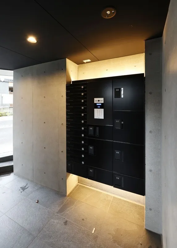 Fullea Fudomae - Other - ["Composite material", "Glass", "Concrete"]