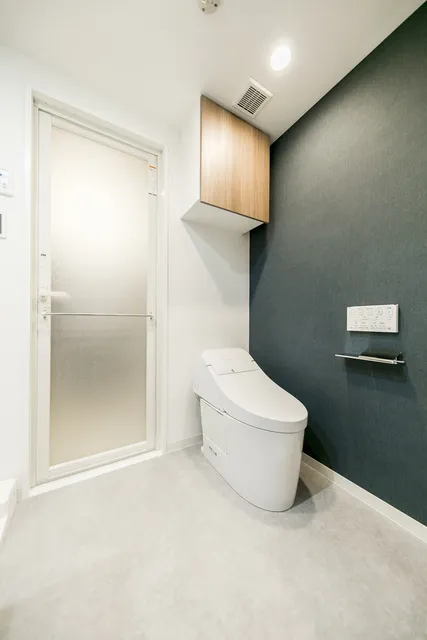 Muni Residence Ueno - Interior - ["Flooring", "Toilet seat", "Floor"]