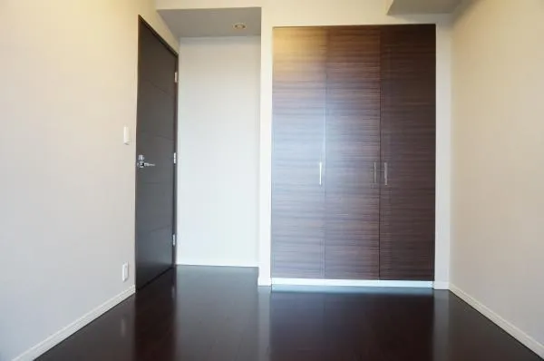 Osaki West City Towers WEST - Interior - ["Fixture", "Wood", "Interior design"]