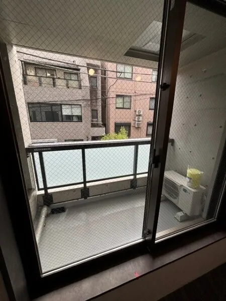 EXAM AKASAKA - Interior - ["Apartment", "Glass", "Daylighting"]