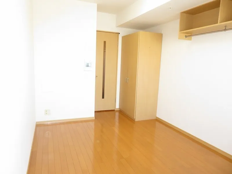 Prime Urban Nishi-Ojima - Interior - ["Flooring", "Floor", "Wood flooring"]