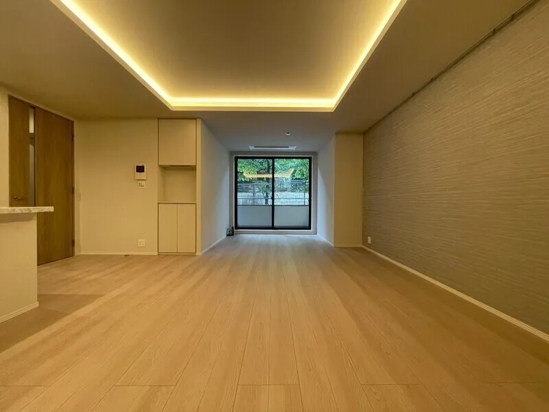 Dash Living Aoyama - Interior - ["Flooring", "Wall", "Floor"]