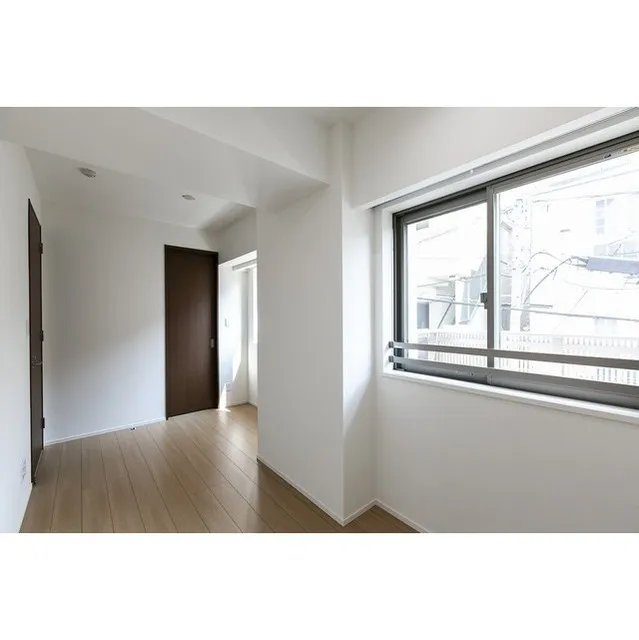Hiroo Villa Square - Interior - ["Property", "Room", "Building"]