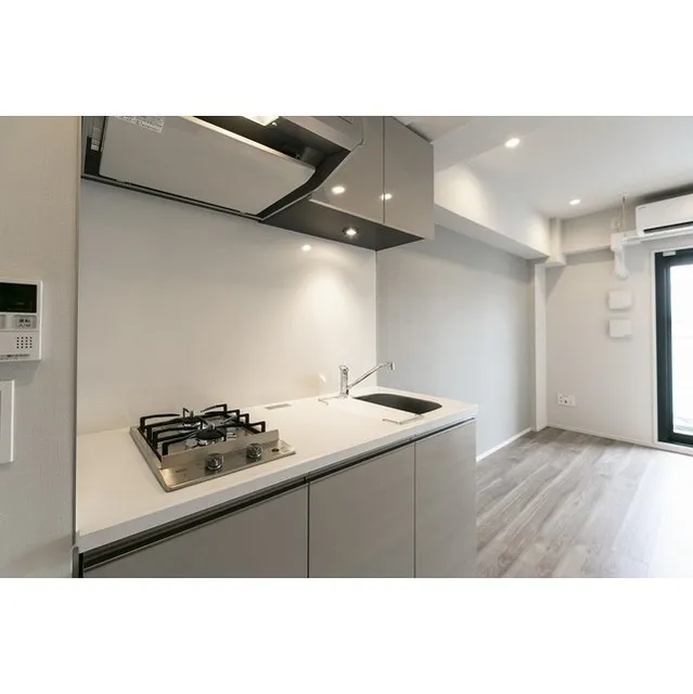 Azur Terrace Meguro Yakumo - Interior - ["Cabinetry", "Countertop", "Gas stove"]