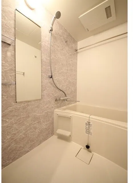 Harmony Residence Shinjuku Yotsuya - Interior - ["Flooring", "Floor", "Plumbing fixture"]