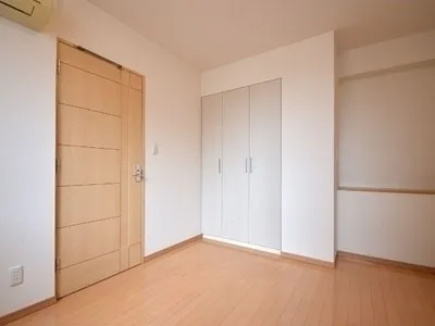 Spacia Sangenjaya No.2 - Interior - ["Door", "Fixture", "Wood"]