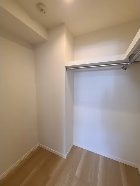 CAVANA Shinjuku Natsumesaka - Interior - ["Building", "Hall", "Wood"]