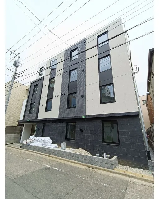 Neo Urban Residence Ekoda - Exterior - []