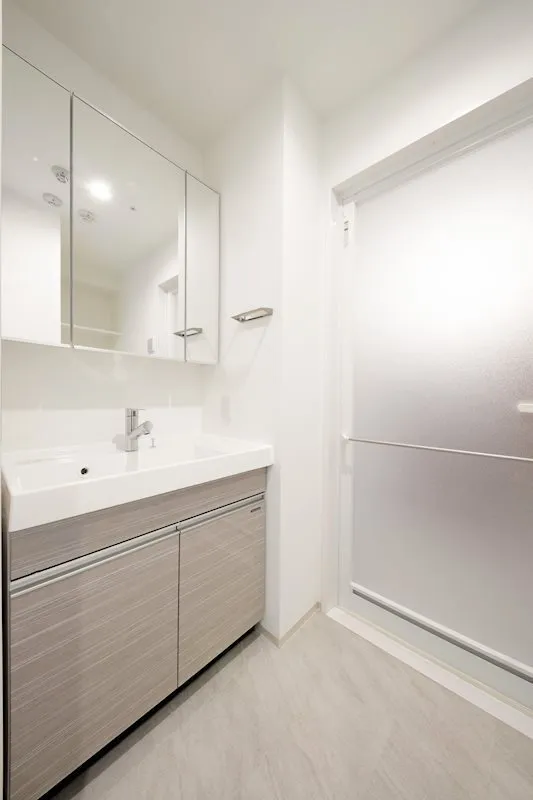 Due Iriya I - Interior - ["Flooring", "Floor", "Interior design"]