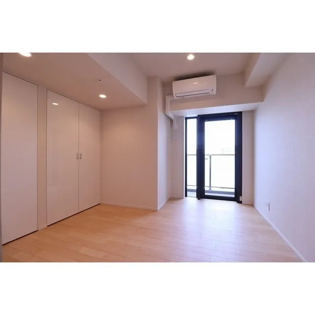 LEFONT PROGRESS SHIBUYA HILLTOP - Interior - ["Fixture", "Window", "Hall"]