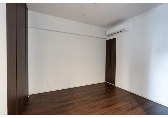 Oase Nippori Residence - Interior - ["Flooring", "Floor", "Wood"]