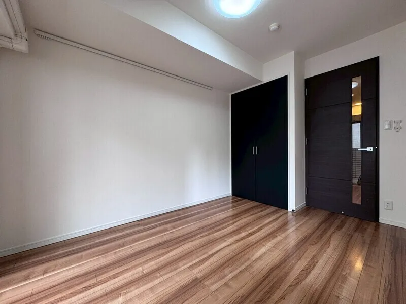 La Santé Hiroo - Interior - ["Wood flooring", "Flooring", "Floor"]