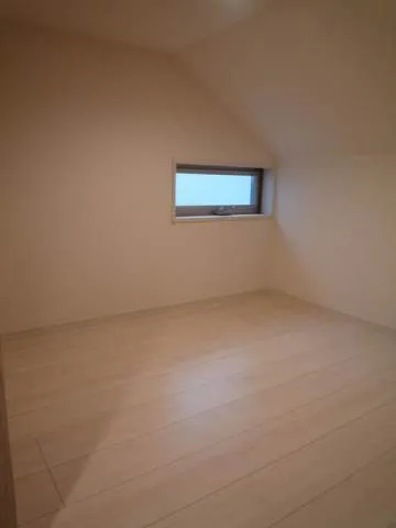 Barmy Place Oji II - Interior - ["Flooring", "Floor", "Wood"]