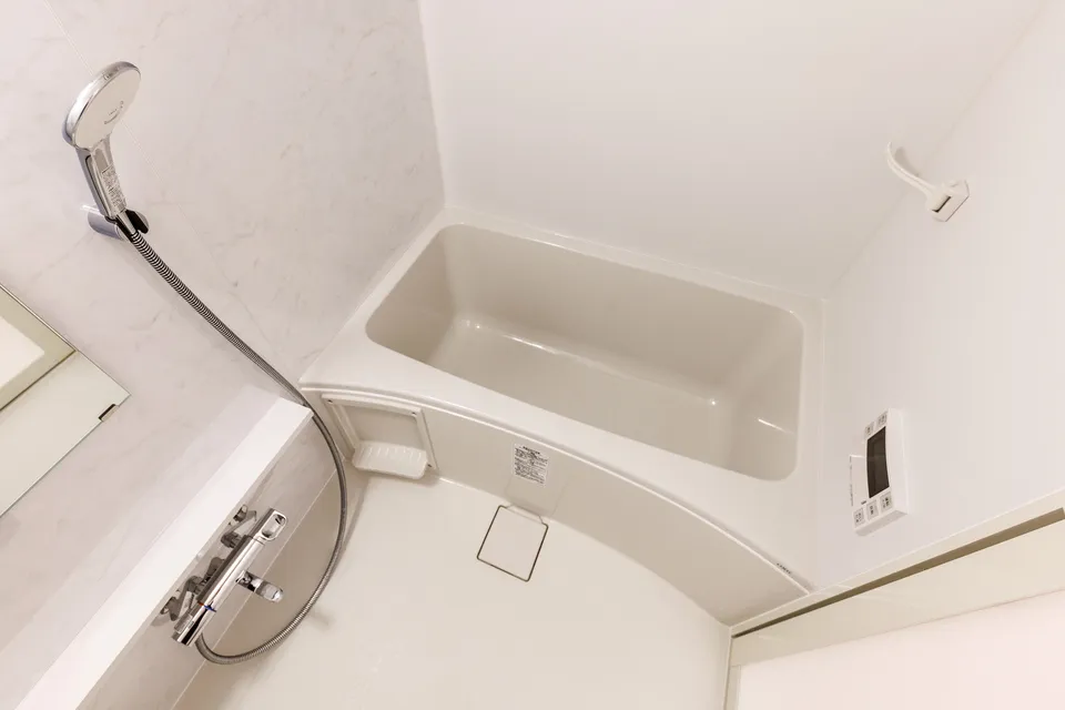 Hmlet Kinshicho II - Interior - ["Plumbing fixture", "Bathroom", "Flooring"]