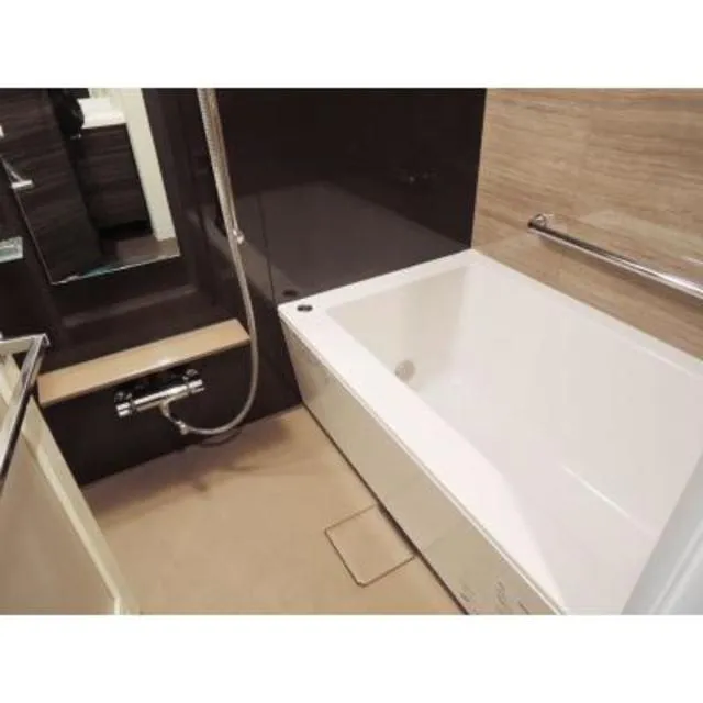 Park Cube Nishigahara Stage - Interior - ["Plumbing fixture", "Bathtub", "Tap"]