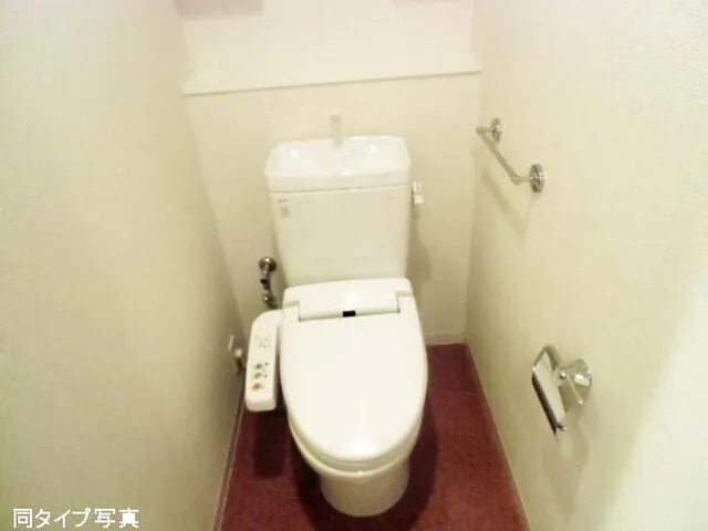 Comforia Sasazuka - Interior - ["Toilet seat", "Toilet", "Plumbing fixture"]
