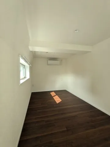 Arika Omori 1 - Interior - ["Flooring", "Wall", "Wood"]