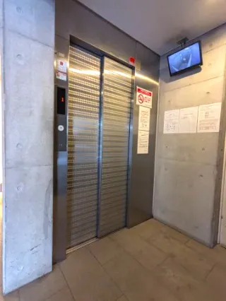 Access Otemachi Luxes - Other - ["Transparency", "Tile Flooring"]