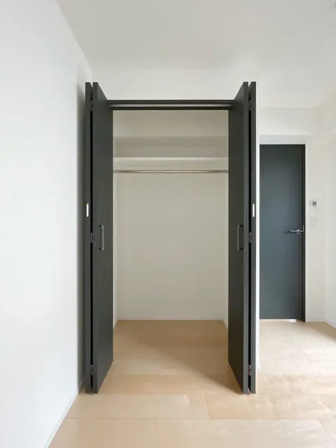 ASTILE Nishi-Shinjuku II - Interior - ["Door", "Rectangle", "Wood"]