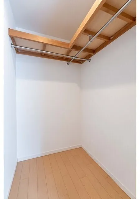 Orchid Residence Kagurazaka - Interior - ["Wood", "Ceiling", "Flooring"]