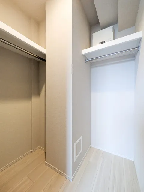 AIFLAT Shinagawa Togoshi Parkside - Interior - ["Flooring", "Wood", "Floor"]