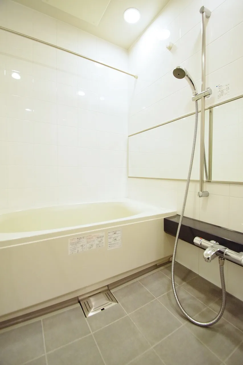 Central Park Tower La Tour Shinjuku - Interior - ["Shower head", "Plumbing fixture", "Shower"]