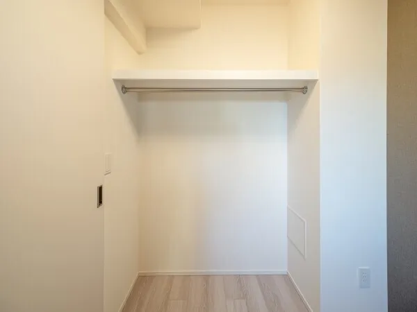 Brillia Ist Asakusa - Interior - ["Flooring", "Wood", "Floor"]