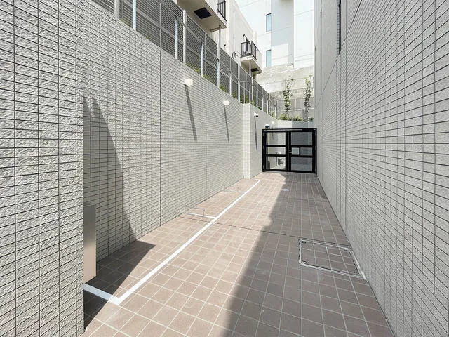 343 Residence Shinagawa (Open Residence) - Exterior - ["Rectangle", "Wood", "Grey"]