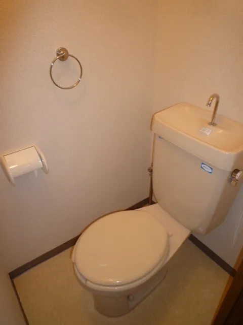 South City Asagaya - Interior - ["Toilet seat", "Plumbing fixture", "Toilet"]