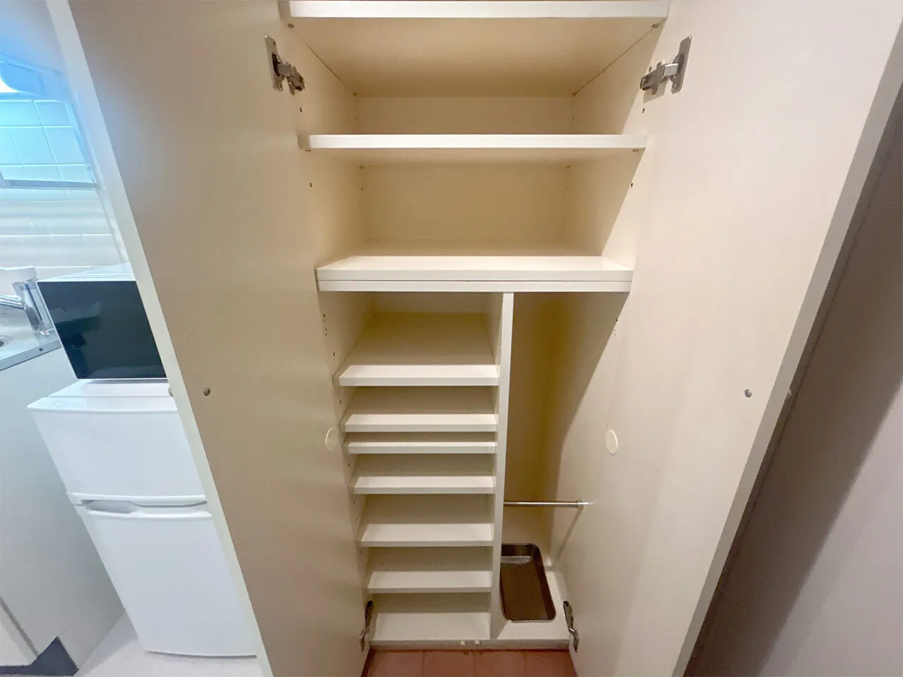 Mynavi STAY Urban Suite Jimbocho Station - Interior - []