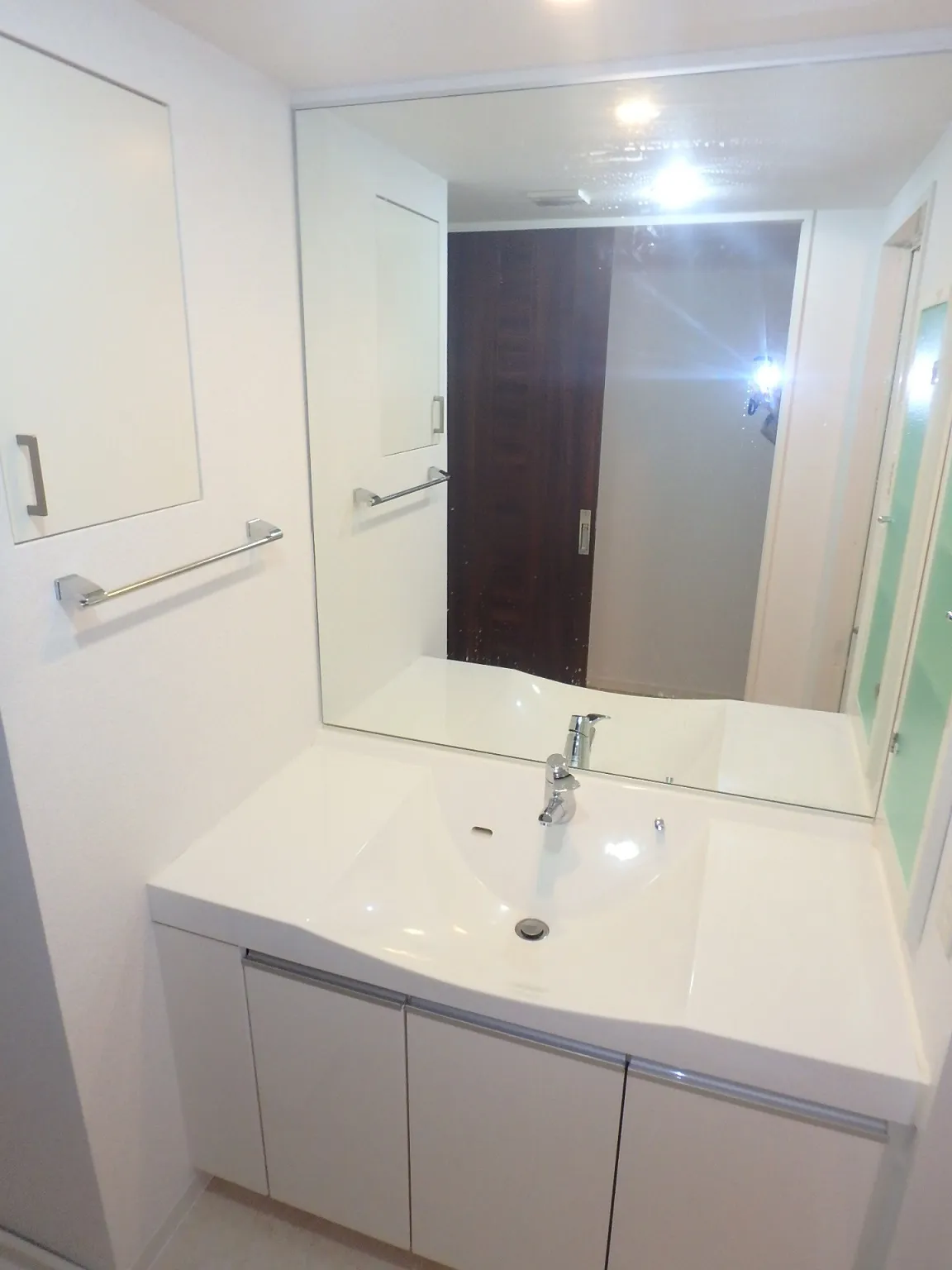 Esty Maison Kinshicho II - Interior - ["Interior design", "Flooring", "Floor"]