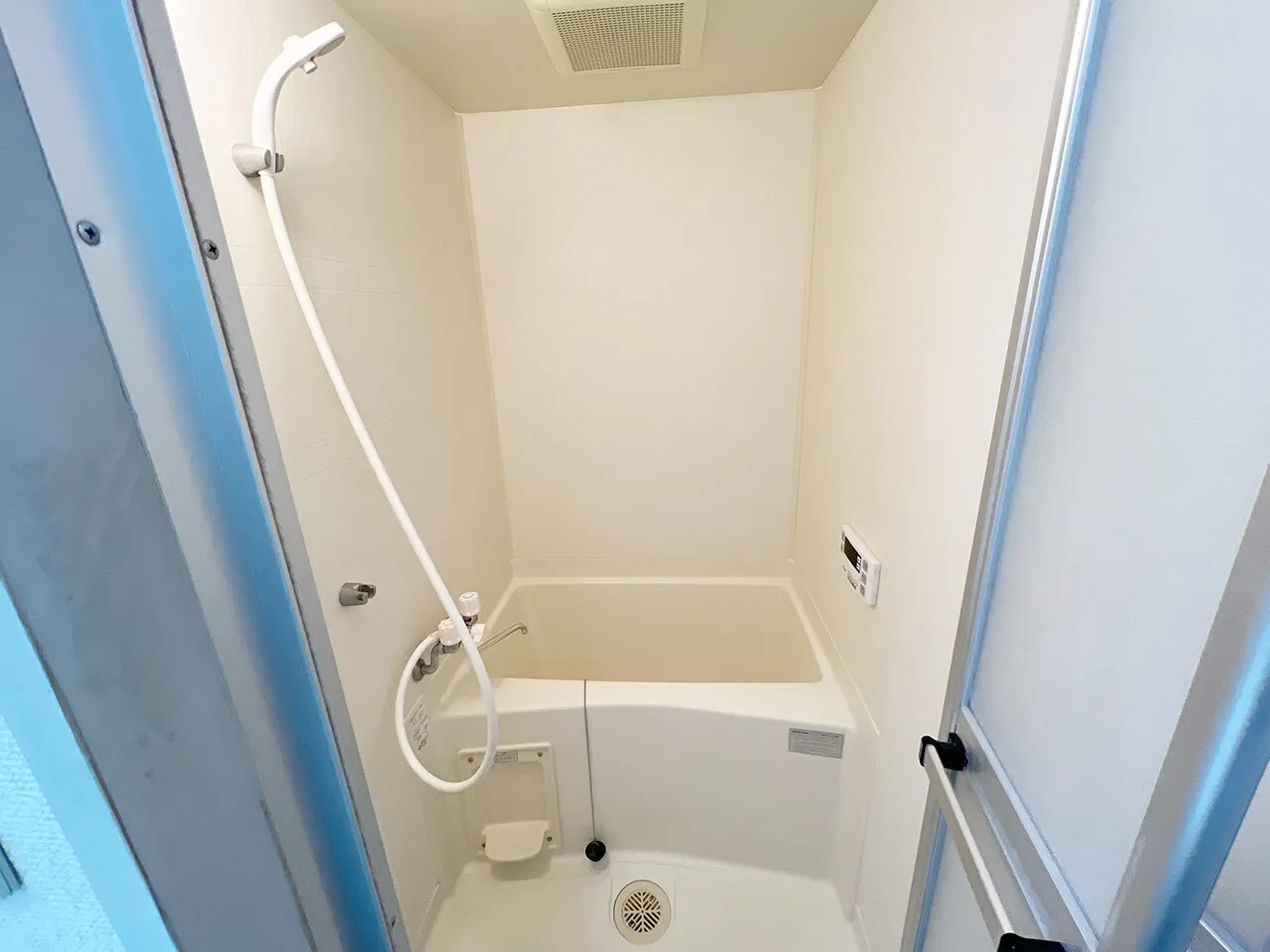 Mynavi Stay Kachidoki - Interior - ["Plumbing fixture", "Flooring", "Floor"]