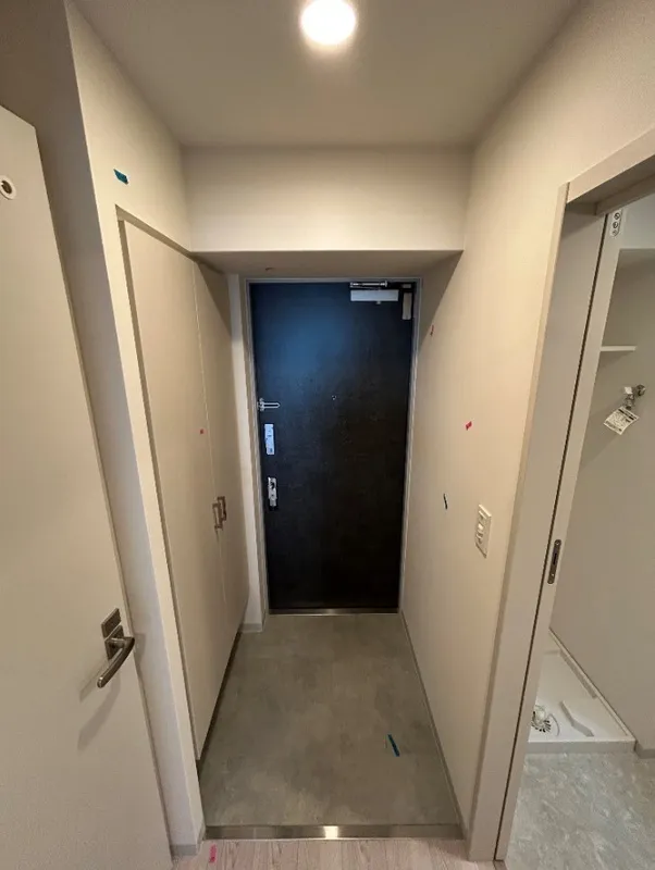 WORVE Suita Esaka - Interior - ["Flooring", "Floor", "Ceiling"]