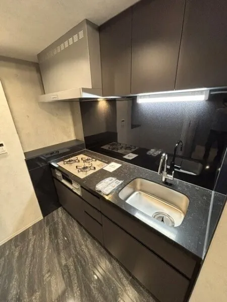 EXAM AKASAKA - Interior - ["Countertop", "Kitchen", "Apartment"]
